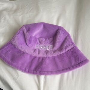 Fisher bucket hat